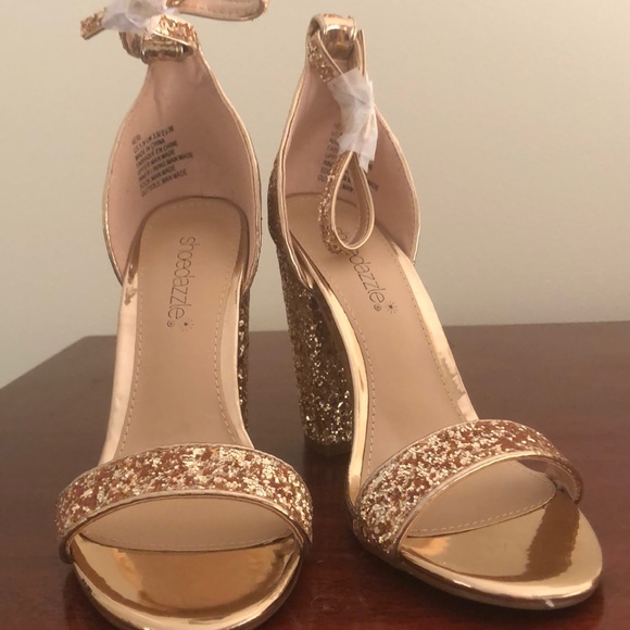 Shoes - Picture 3 of 4